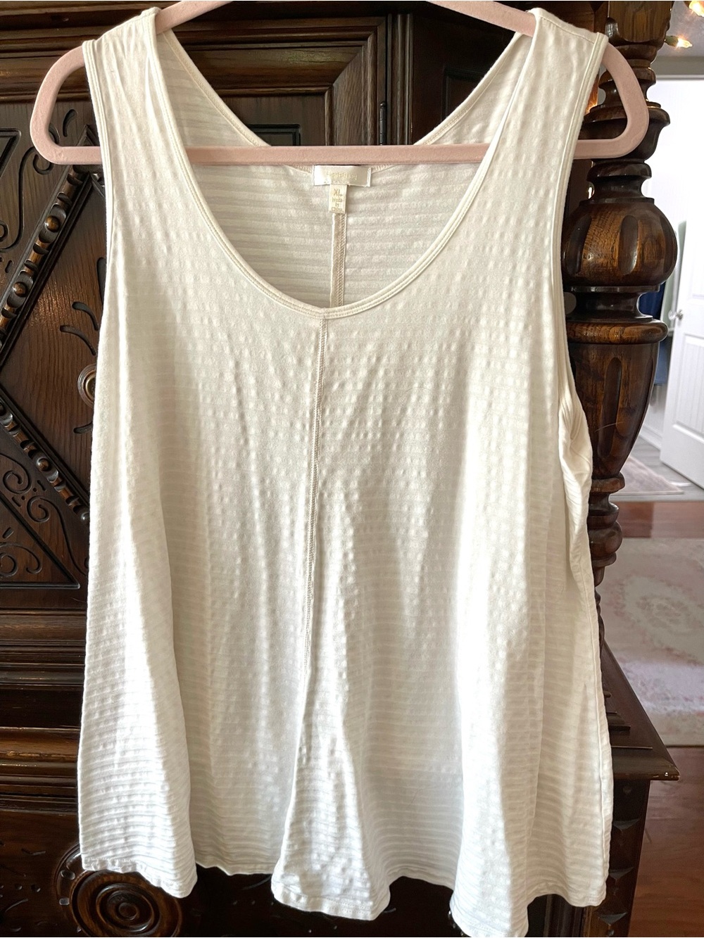 Light Cream Textured Scoop Neck Tank Top